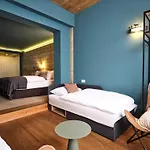 Places By Valamar 4*