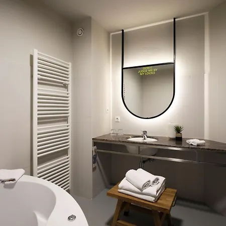 Places By Valamar Hotel 4*