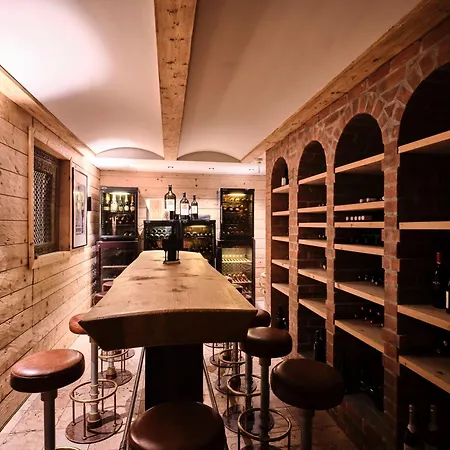 Places By Valamar 4*