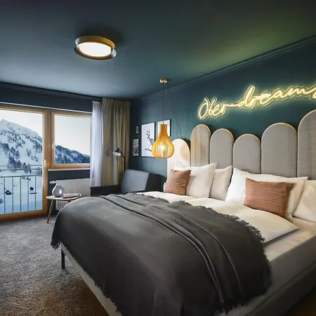 Hotel Places By Valamar 4*