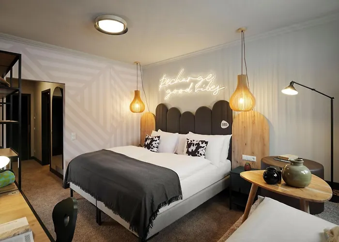 Places By Valamar 4*