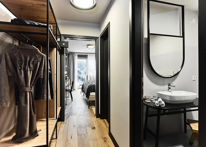 Places By Valamar Hotel 4*